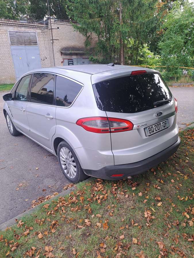 Ford S-MAX 2011 — photo 6