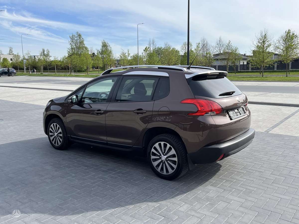 Peugeot 2008 2014 — engine 1600 cm³, 92 HP (68kW)
