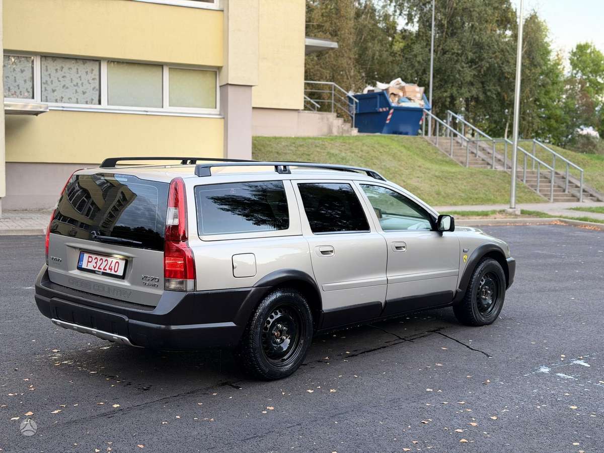 Volvo XC70 2004 — photo 5