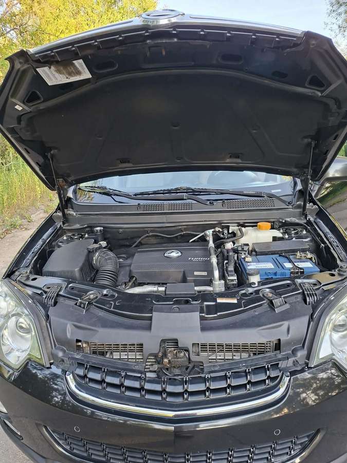 Opel Antara 2012 — photo 13