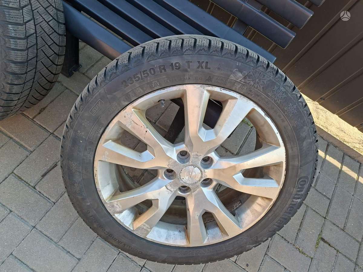 Opel Antara 2012 — photo 16