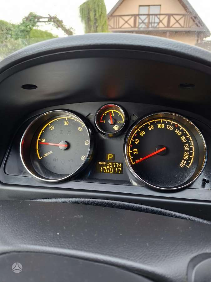 Opel Antara 2012 — photo 5