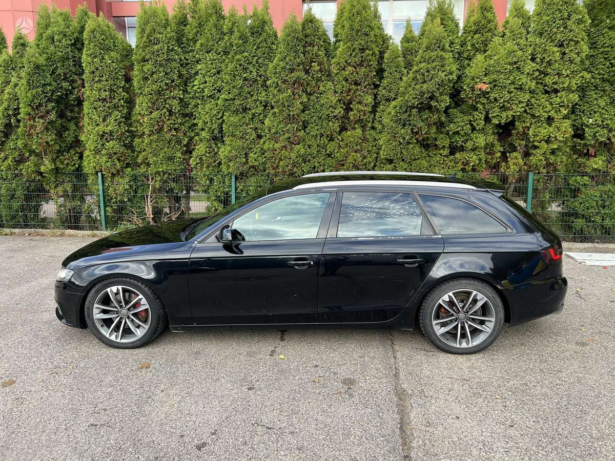 Audi A4 2009 — photo 6