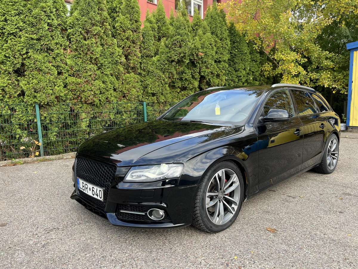 Audi A4 2009 — photo 8