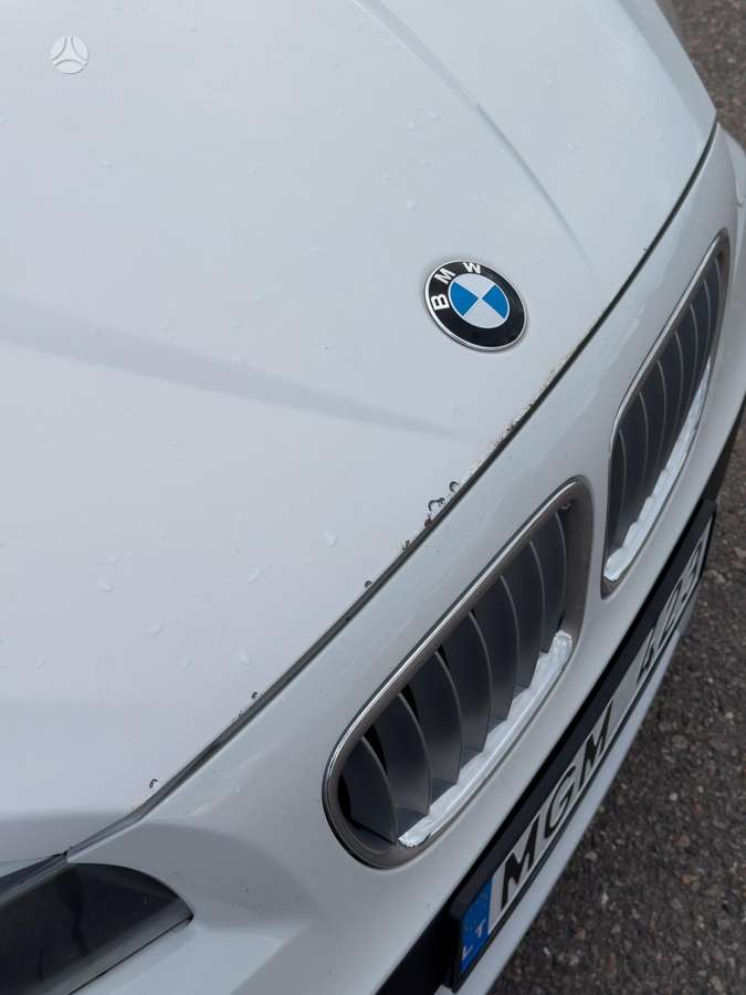 BMW X1 2012 — photo 8