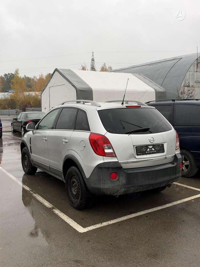 Opel Antara 2013 — interior