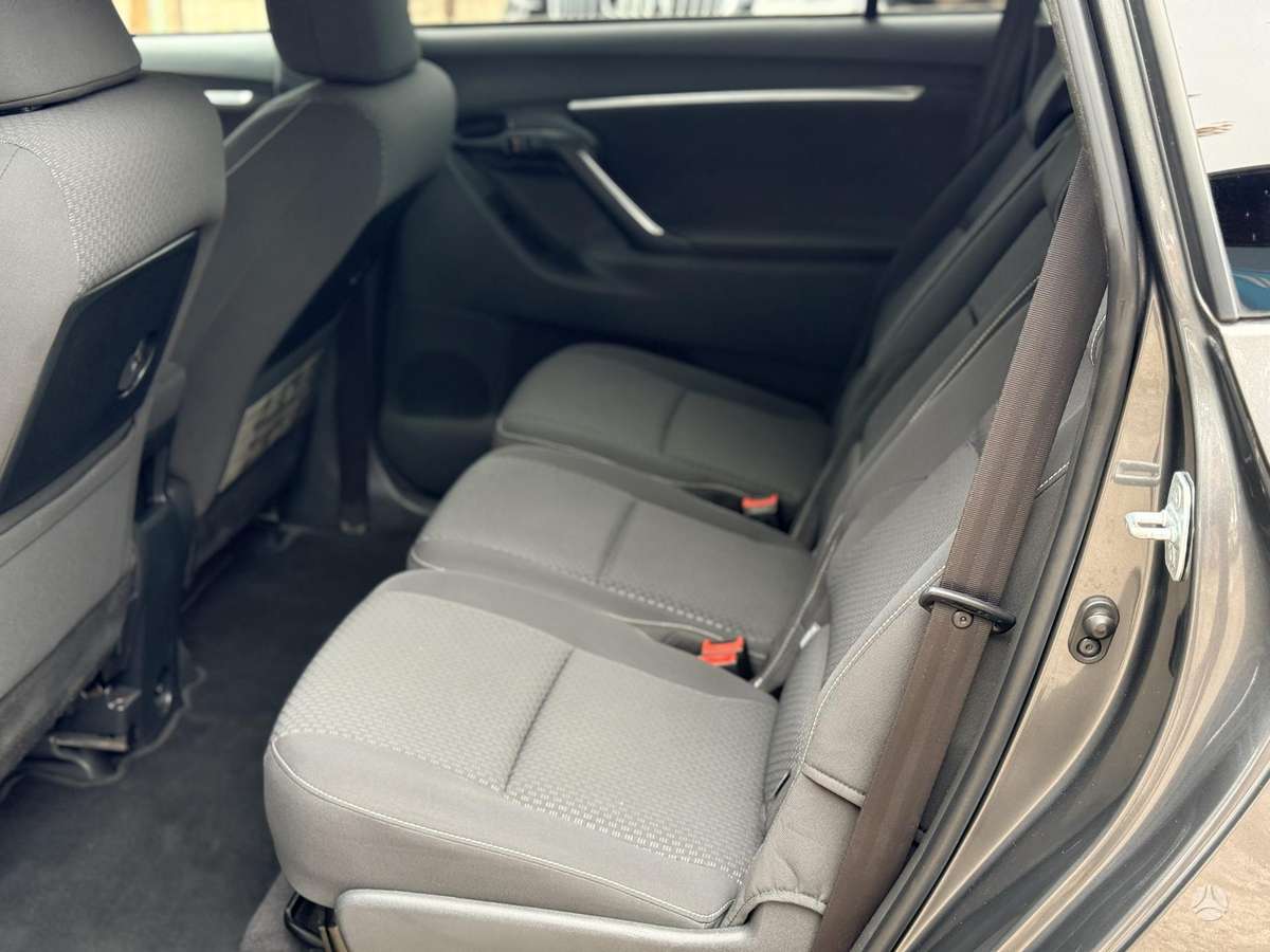 Toyota Verso 2013 — photo 10