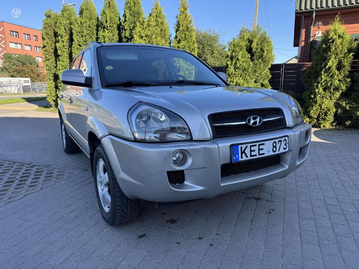 Hyundai Tucson 2007 — вигляд ззаду