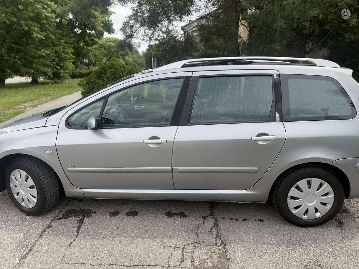 Peugeot 307 2005 — photo 9