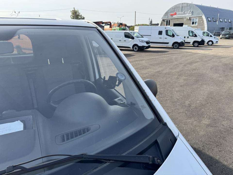 Mercedes-Benz Vito 2012 — photo 13