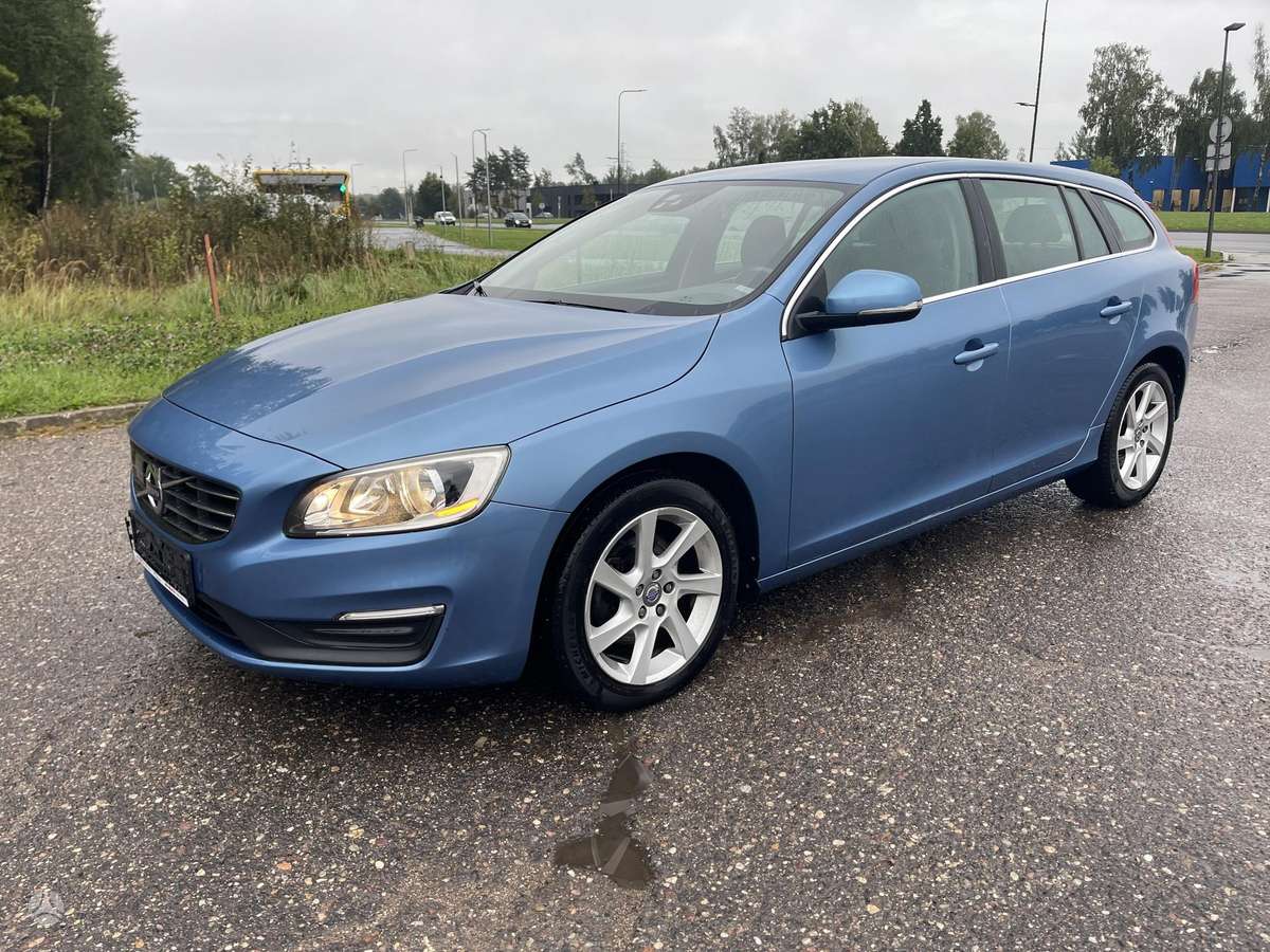 Volvo V60 2014 — engine 1969 cm³, 181 HP (133kW)
