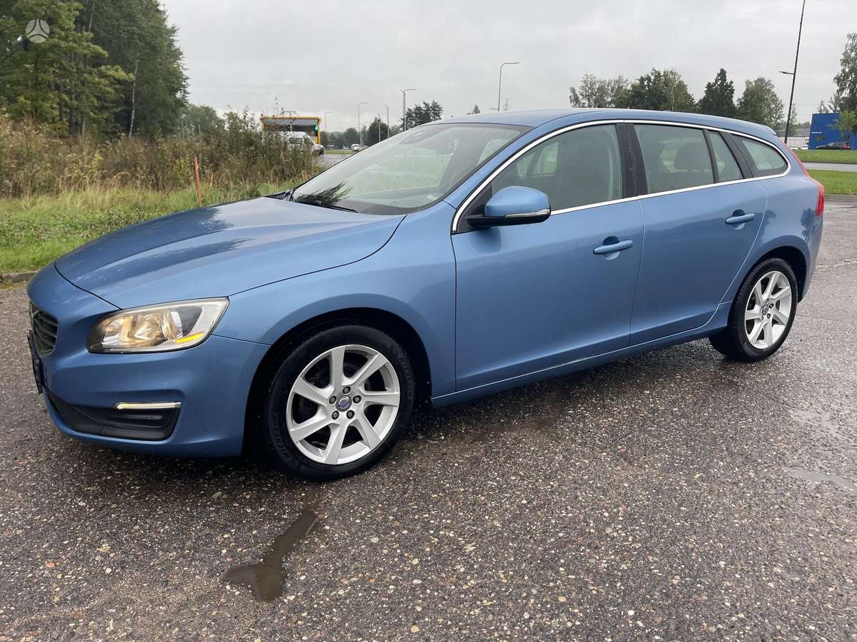 Volvo V60 2014 — photo 7