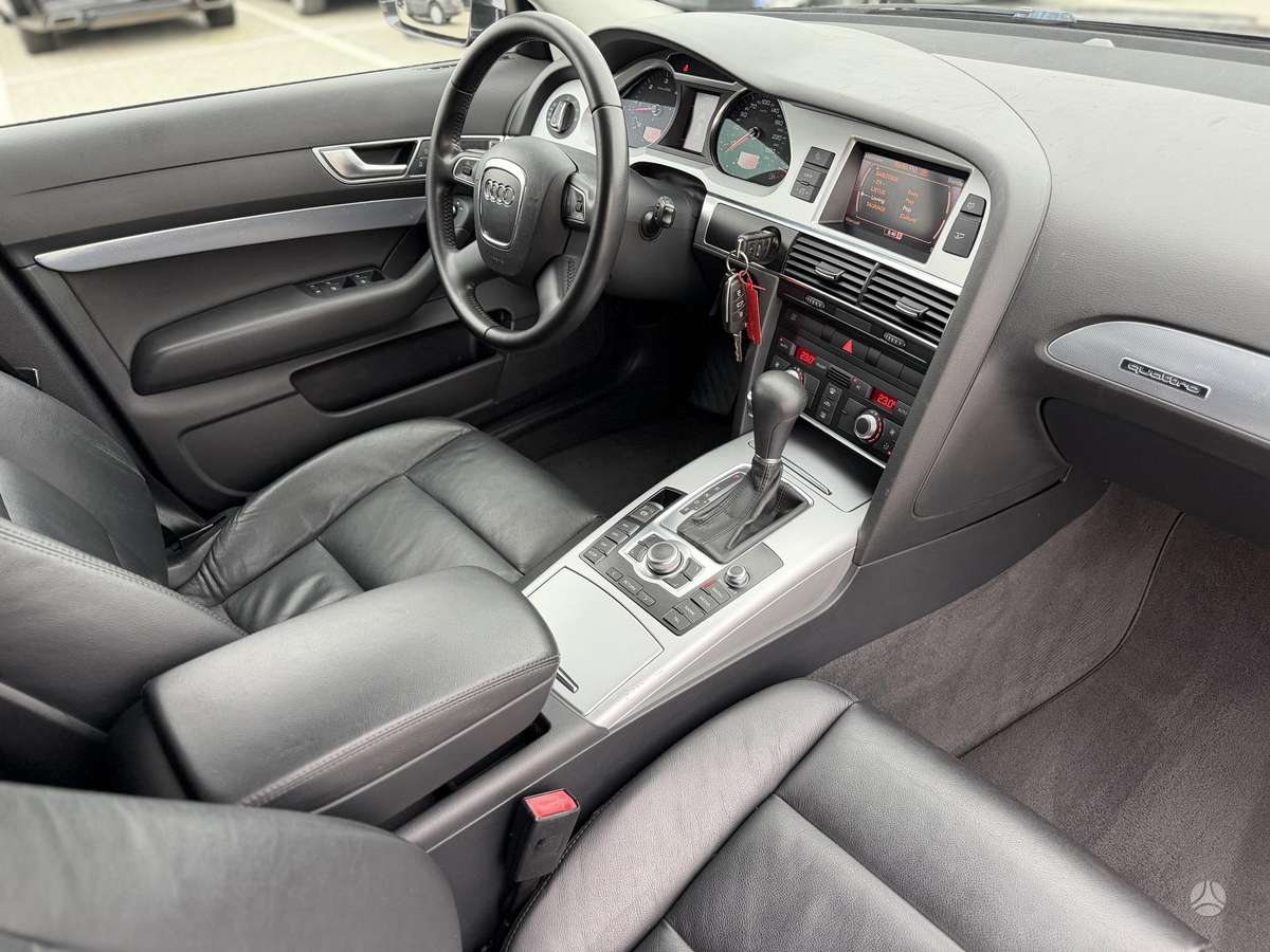 Audi A6 2010 — photo 22