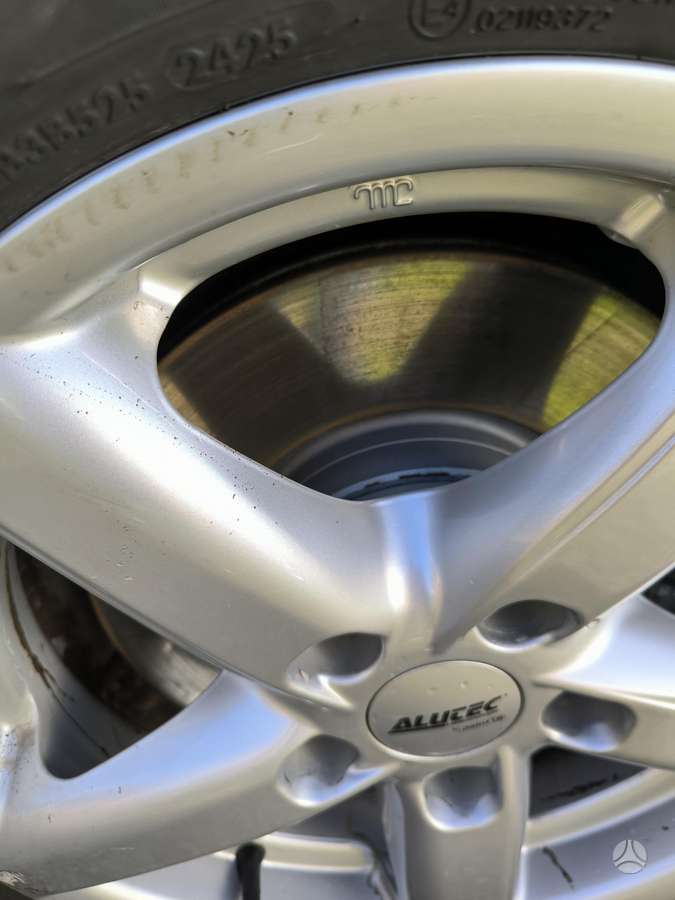 Skoda Superb 2010 — photo 21