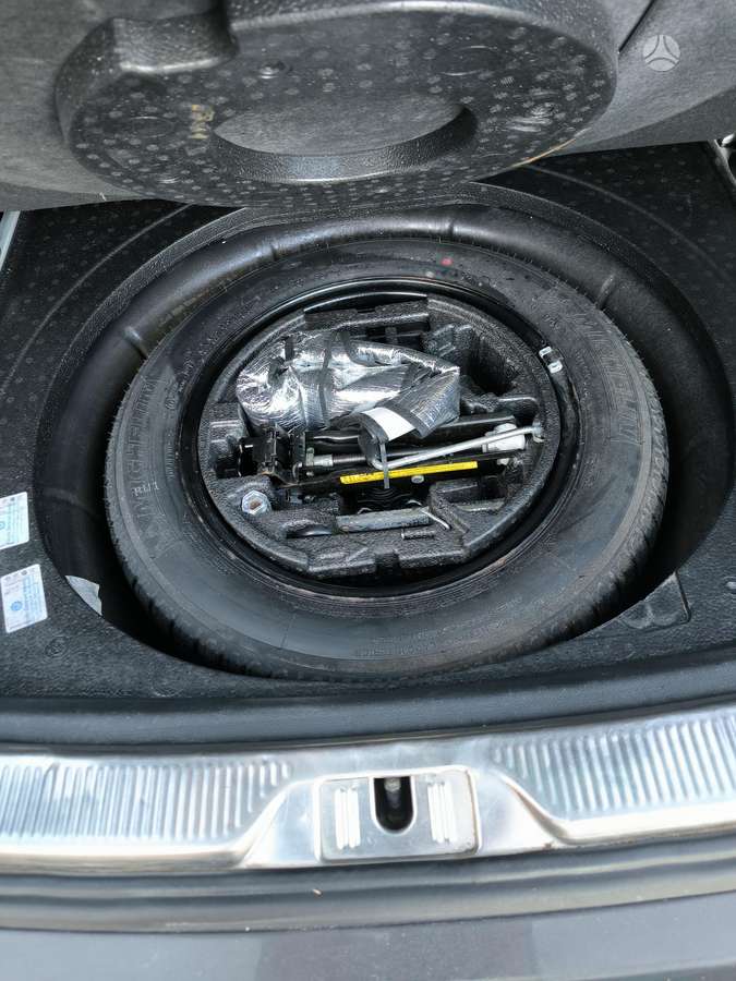 Skoda Superb 2010 — photo 26