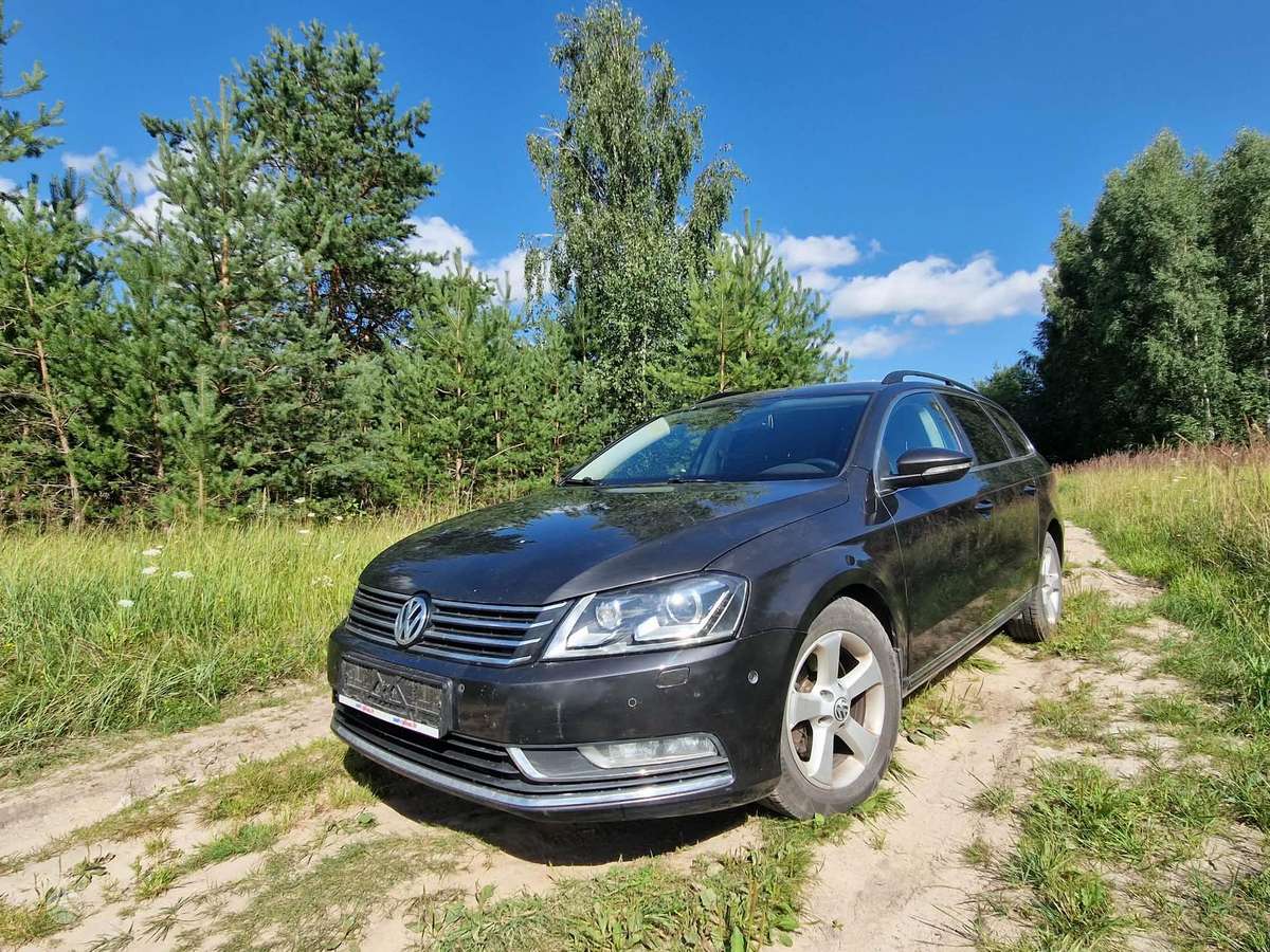 Volkswagen Passat, 2011