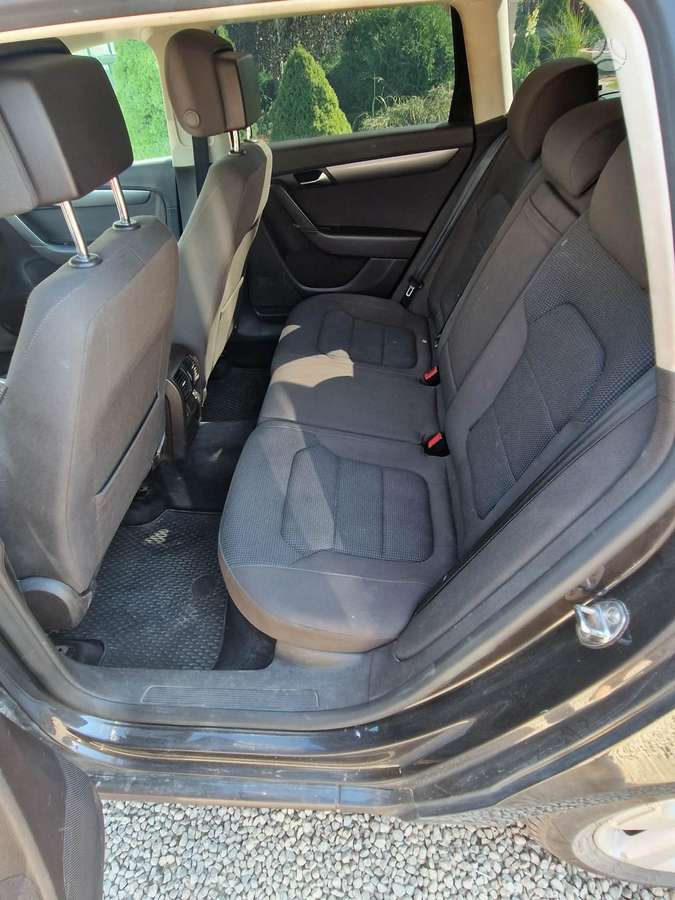 Volkswagen Passat 2011 — photo 6
