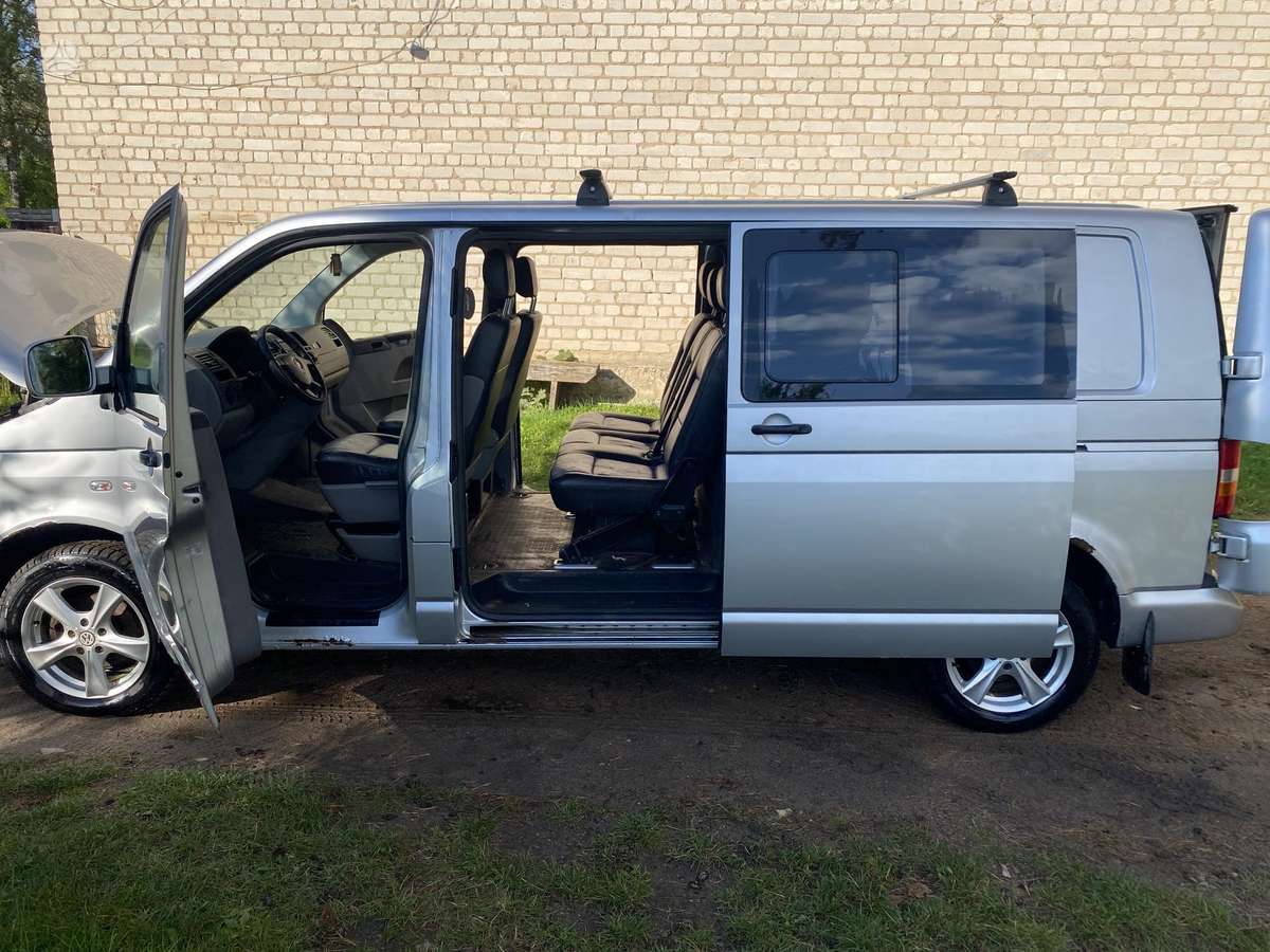 Volkswagen Transporter 2008 — photo 11