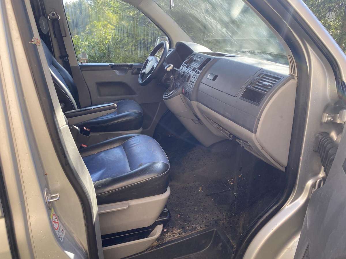 Volkswagen Transporter 2008 — photo 5