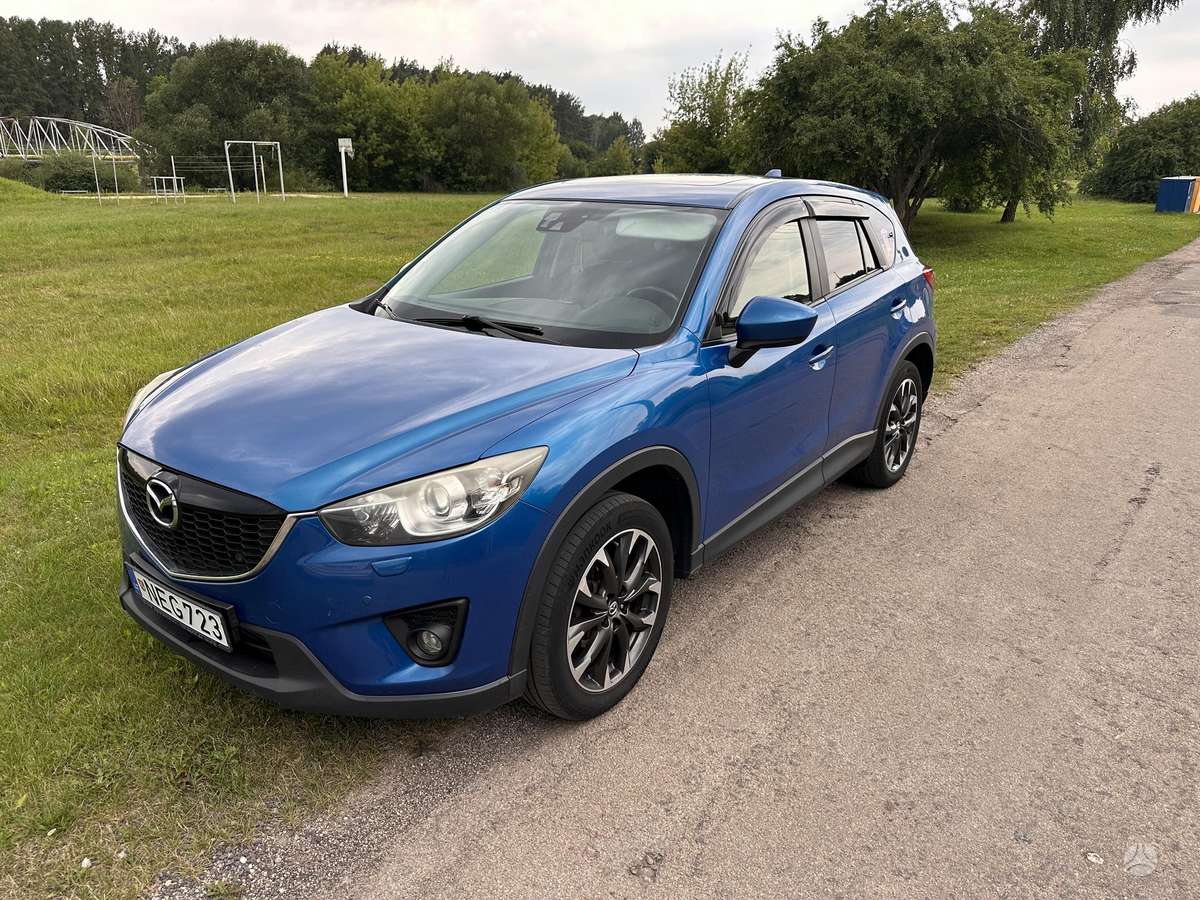 Mazda CX-5 2012 — салон