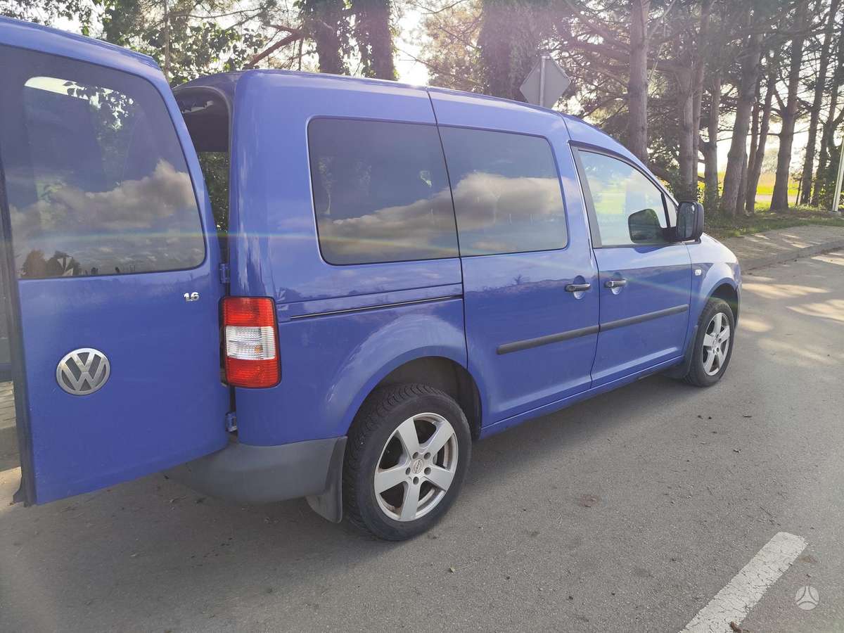 Volkswagen Caddy 2008 — interior