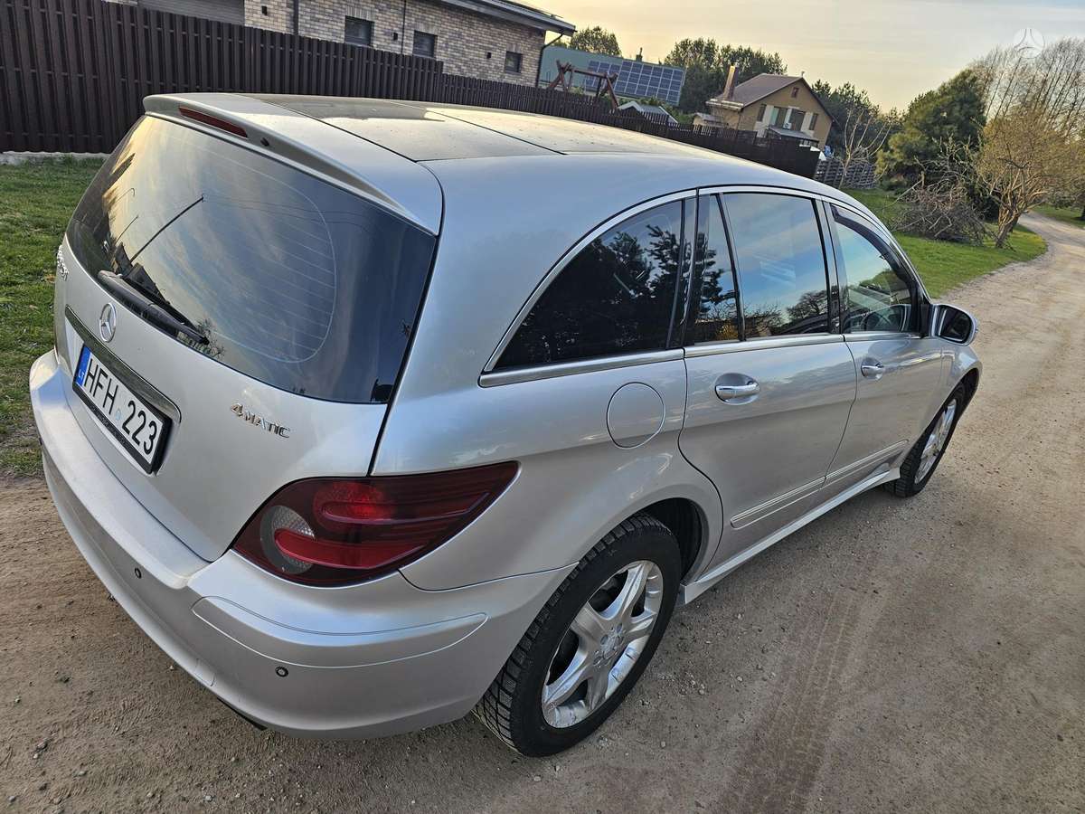 Mercedes-Benz R320 2006 — photo 15