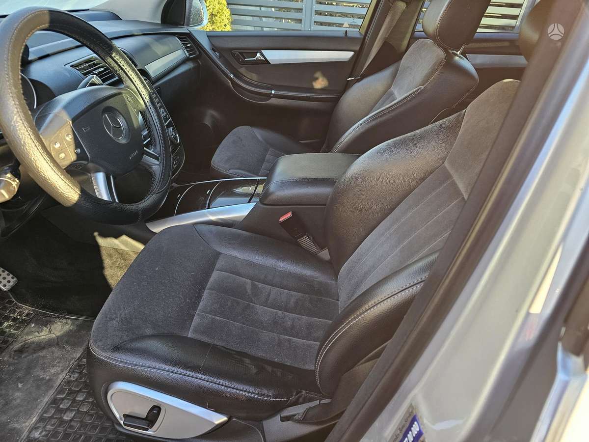 Mercedes-Benz R320 2006 — photo 17