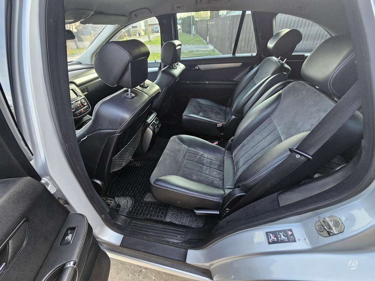 Mercedes-Benz R320 2006 — photo 26