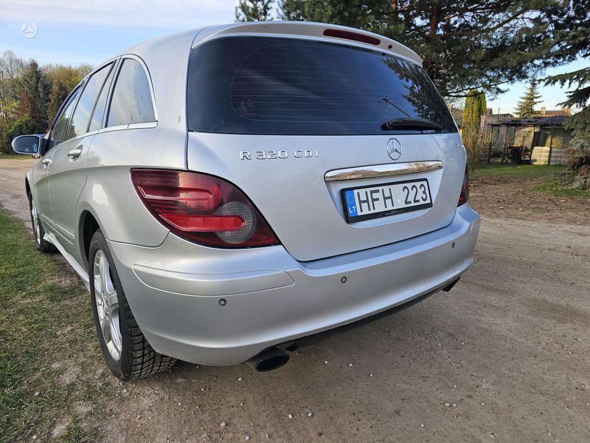 Mercedes-Benz R320 2006 — photo 7