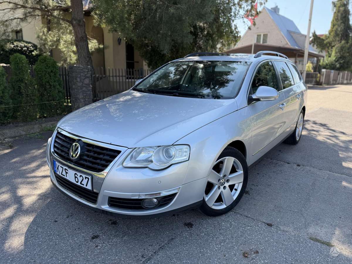 Volkswagen Passat, 2010