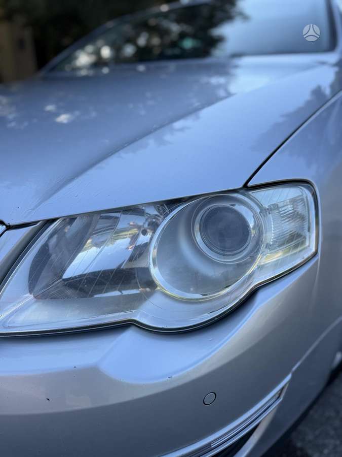 Volkswagen Passat 2010 — photo 29