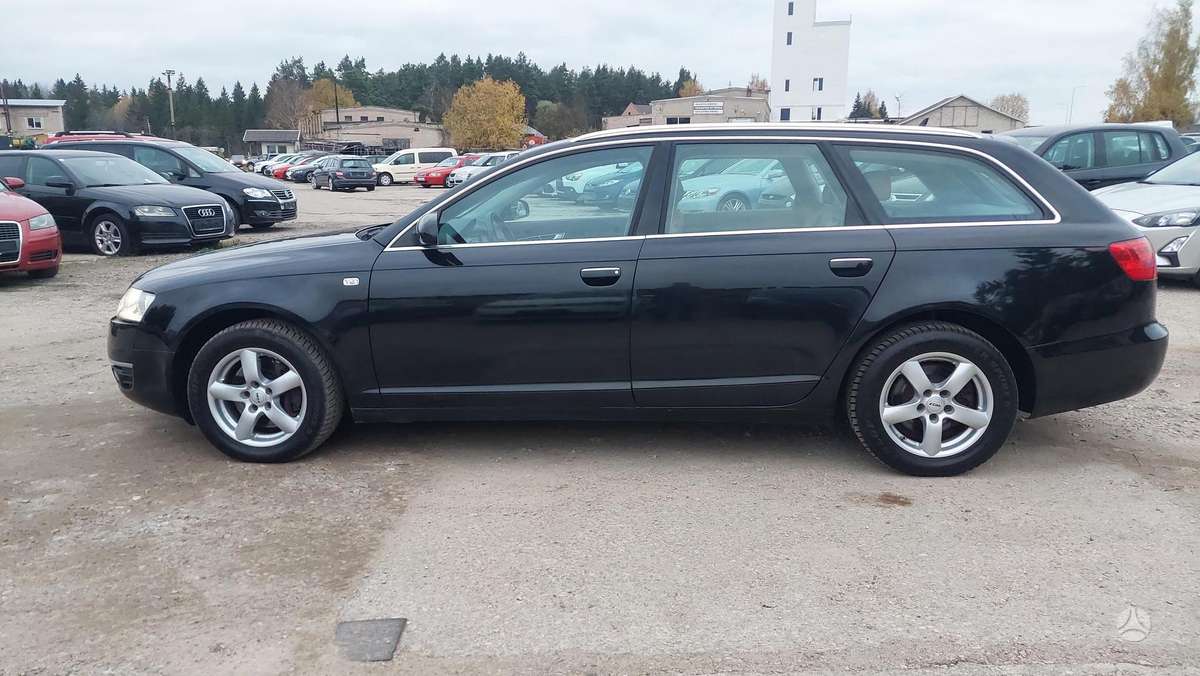 Audi A6 2007 — салон