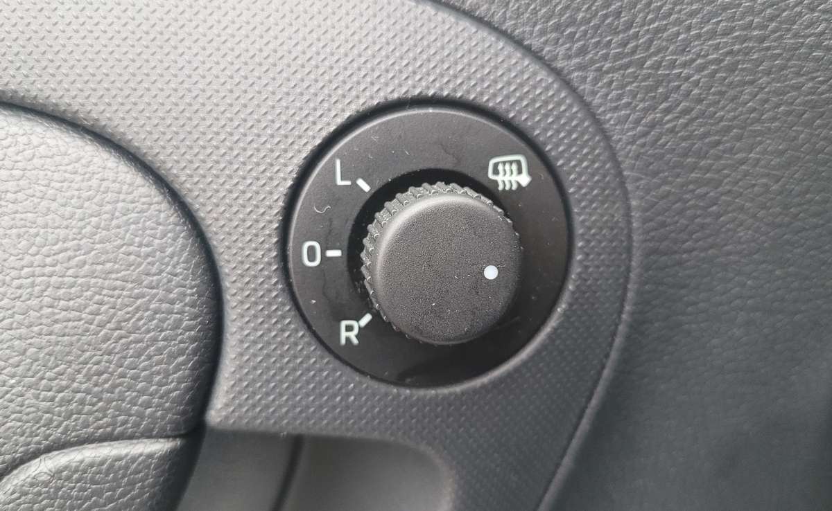 Skoda Fabia 2009 — photo 23