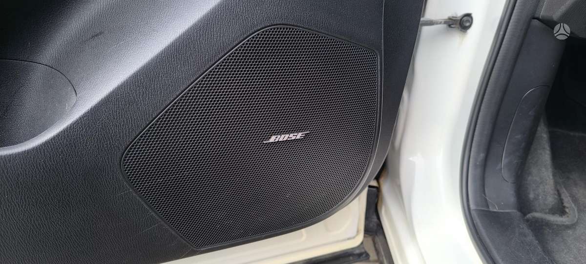 Mazda CX-5 2012 — photo 12