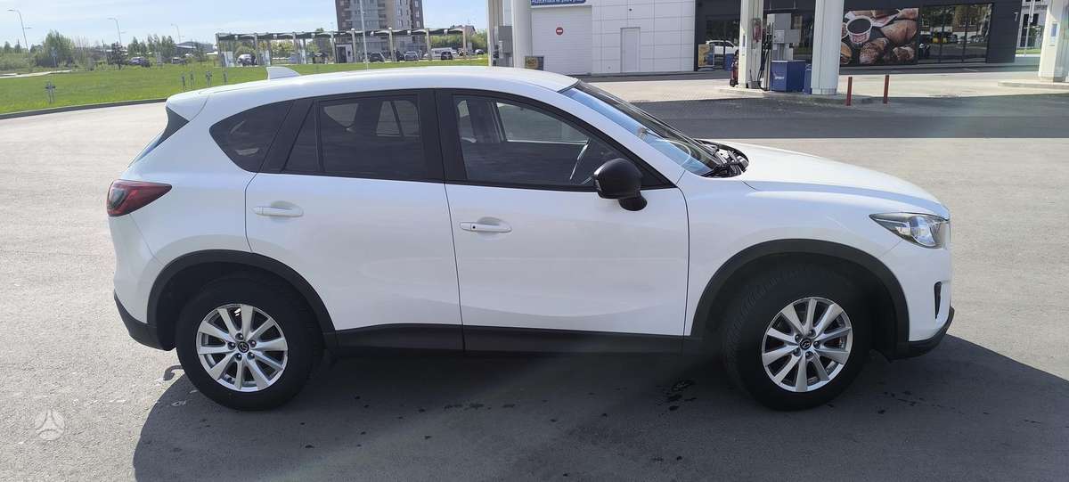 Mazda CX-5 2012 — interior
