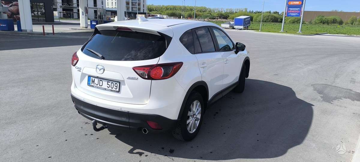Mazda CX-5 2012 — engine 2191 cm³, 175 HP (129kW)