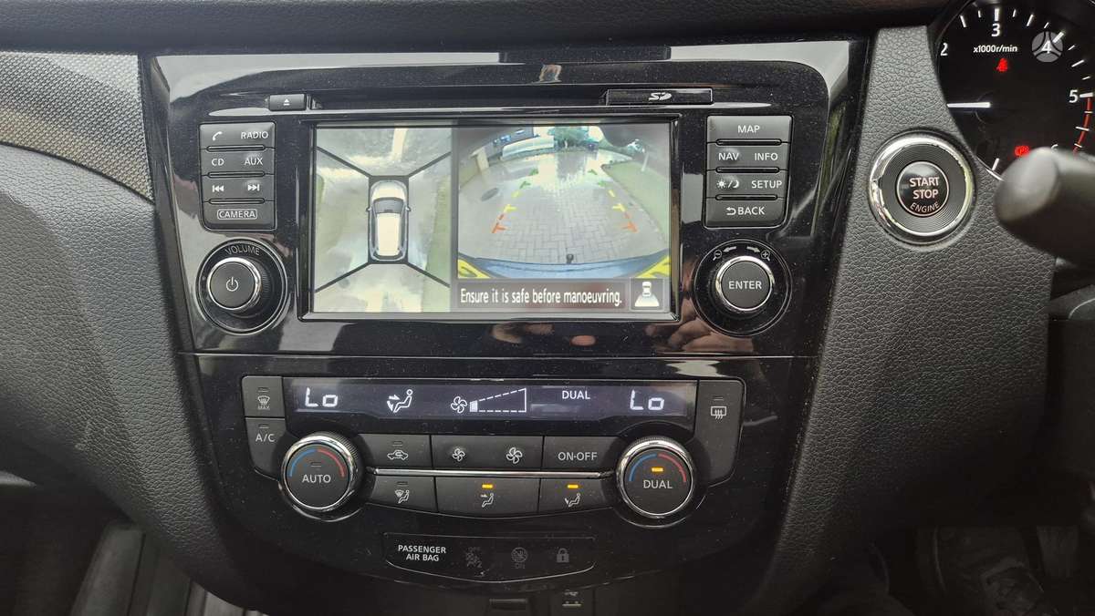 Nissan X-Trail 2014 — photo 18