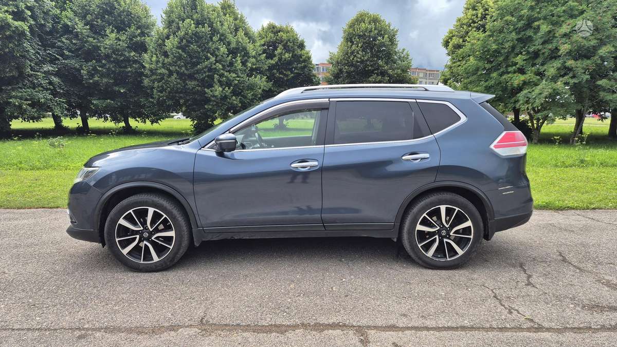 Nissan X-Trail 2014 — engine 1600 cm³, 136 HP (100kW)