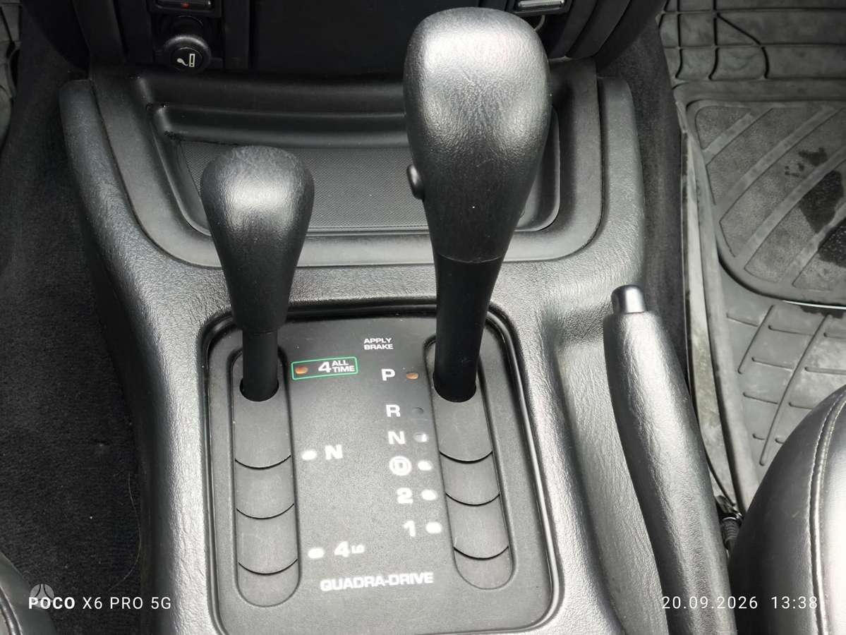 Jeep Grand 2004 — photo 12