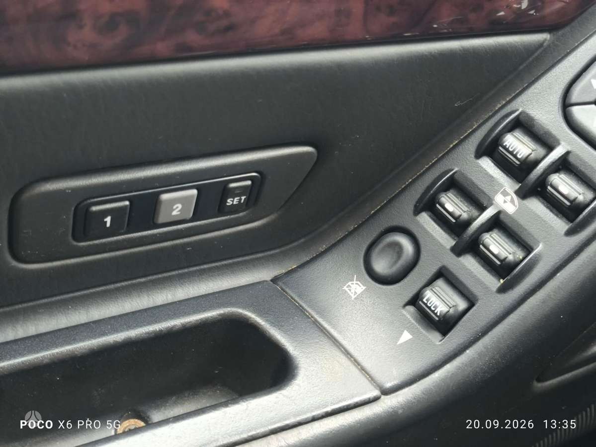 Jeep Grand 2004 — photo 18