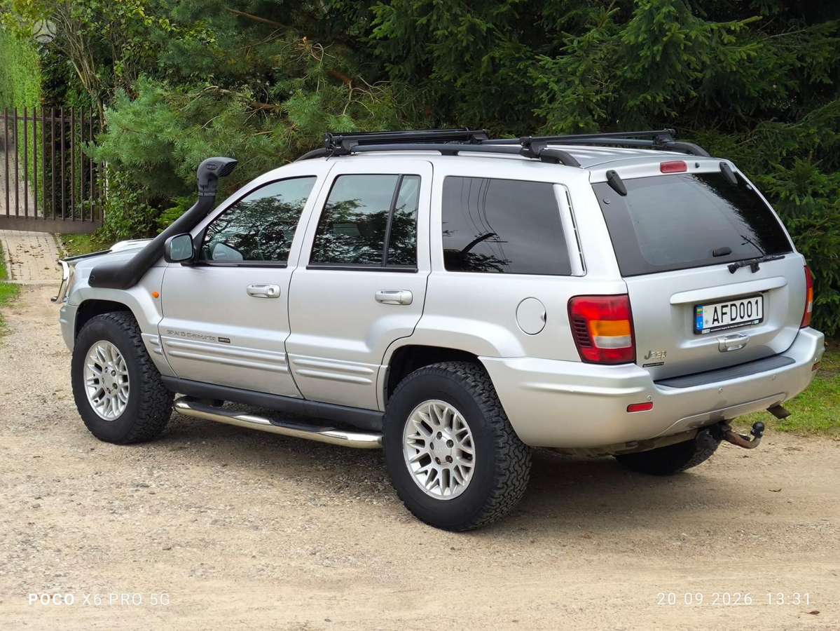 Jeep Grand 2004 — photo 8