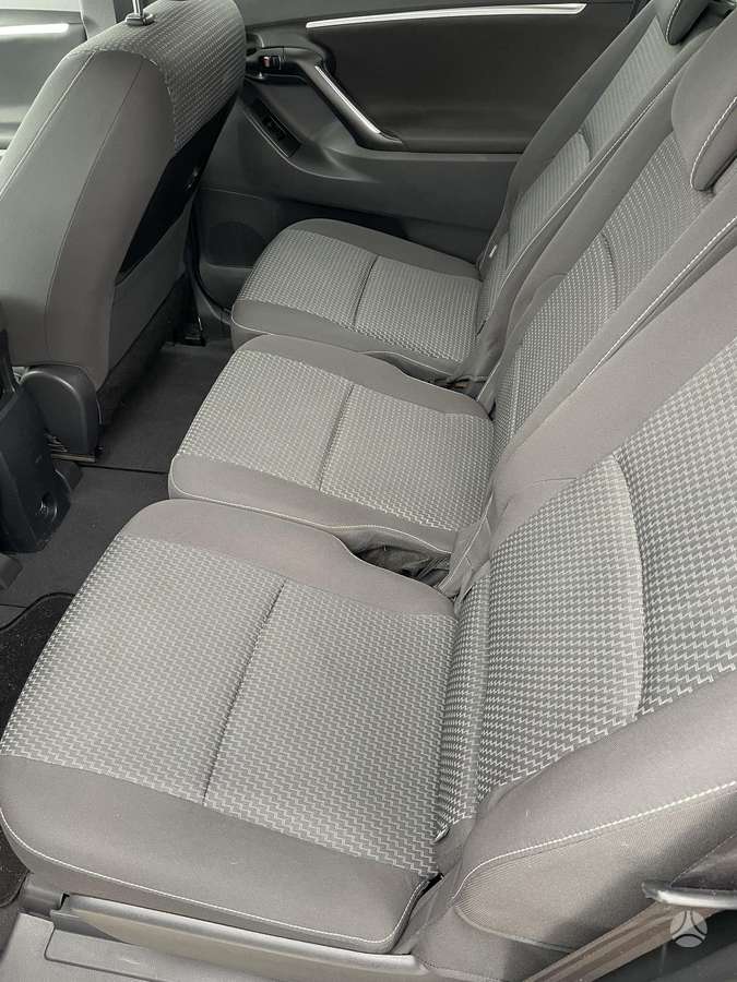 Peugeot 5008 2014 — photo 9