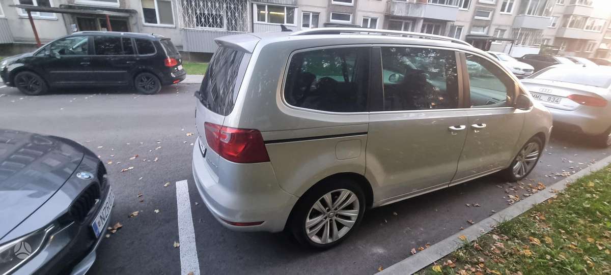 Seat Alhambra 2012 — photo 29