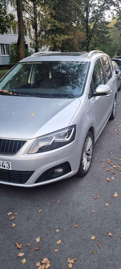 Seat Alhambra 2012 — interior