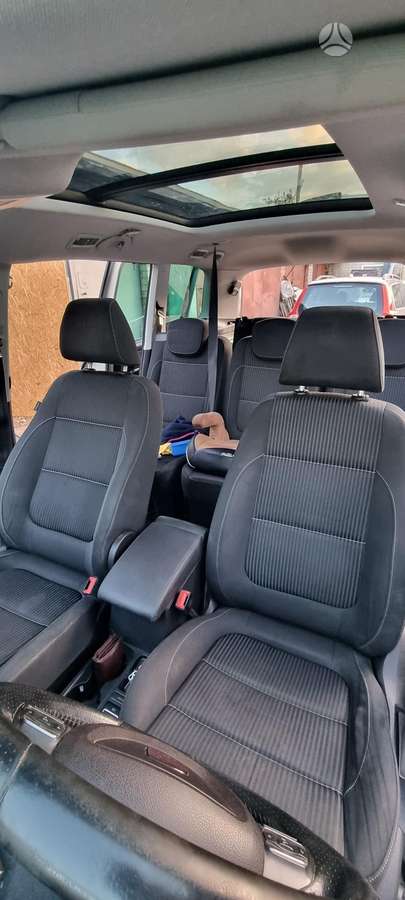 Seat Alhambra 2012 — photo 9