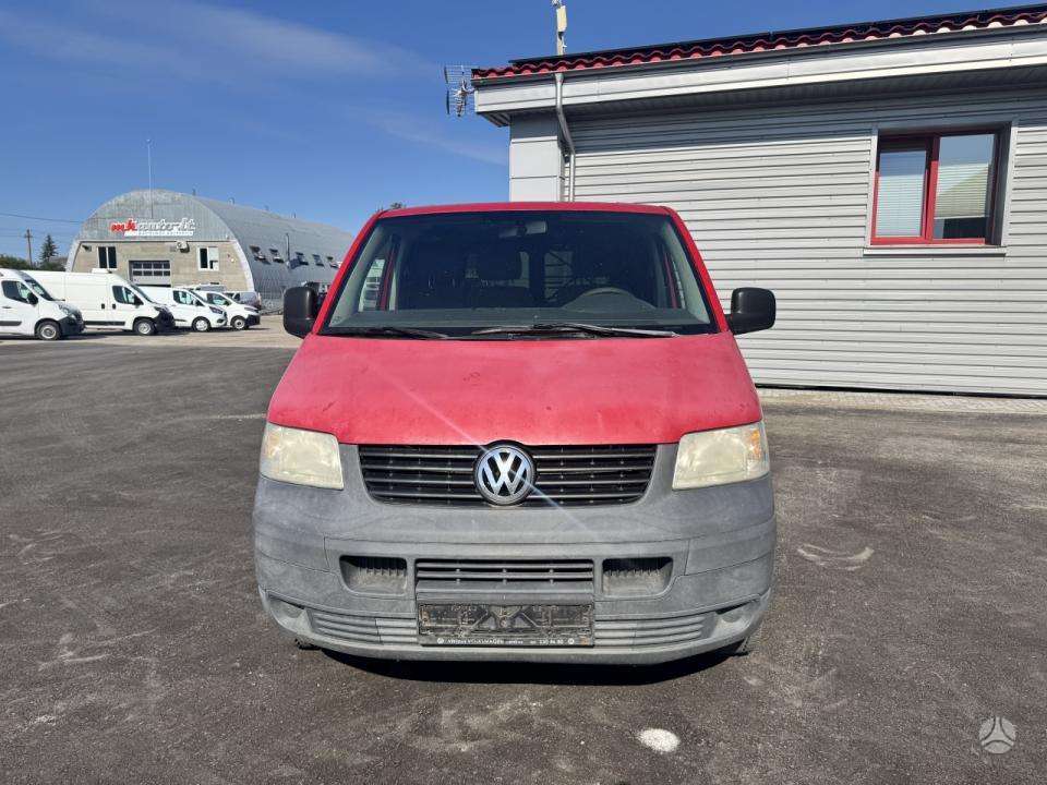 Volkswagen Transporter 2008 — вигляд ззаду