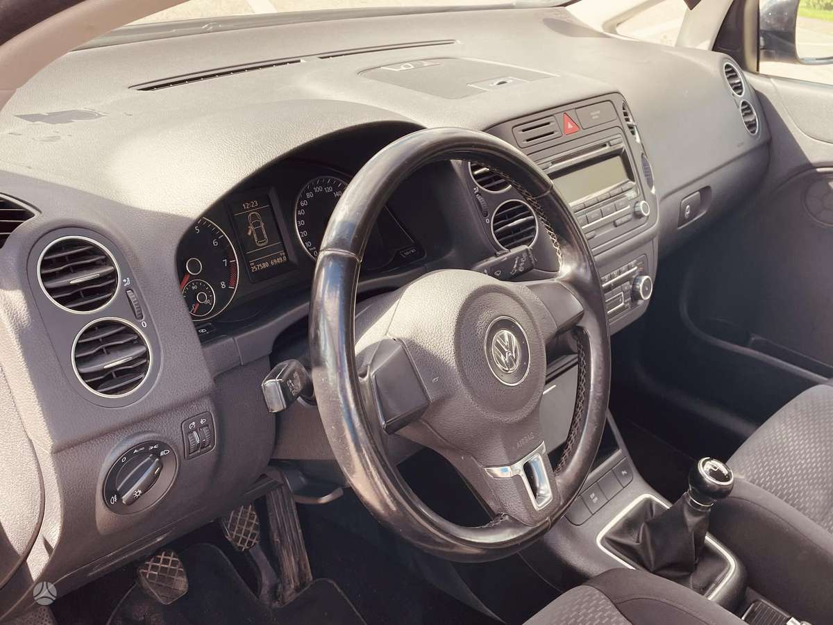 Volkswagen Golf 2009 — photo 15