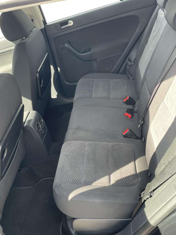 Volkswagen Golf 2009 — photo 19