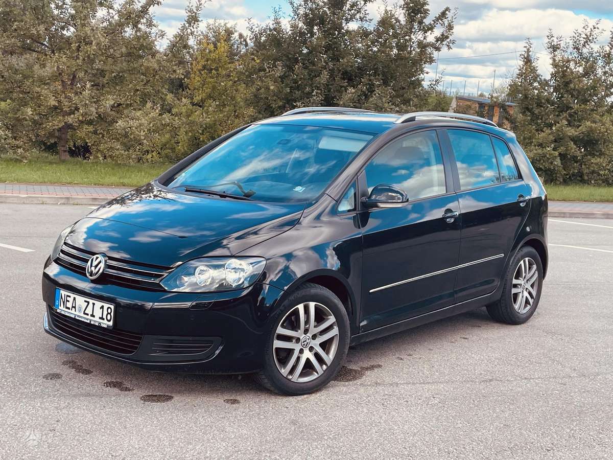 Volkswagen Golf 2009 — engine 1390 cm³, 122 HP (90kW)