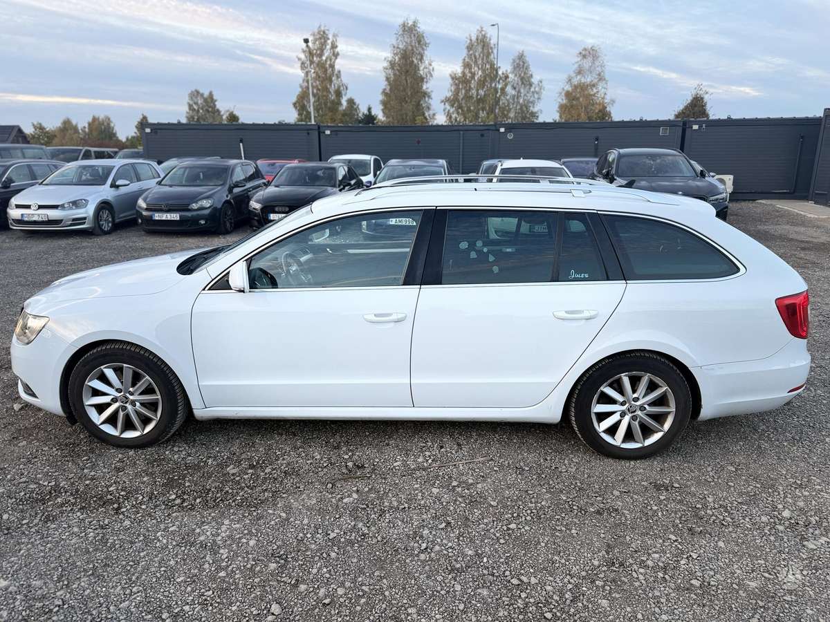 Skoda Superb 2015 — двигун 1600 cm³, 105 HP (77kW)